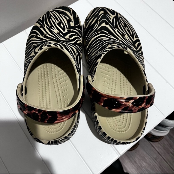 Crocs Classic Animal Remix Clogs M 7 W 9 - Picture 2 of 5